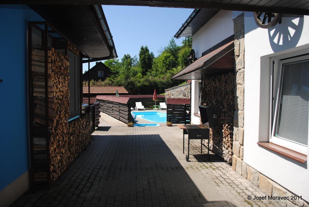 Pension Karolina Trnava Экстерьер фото