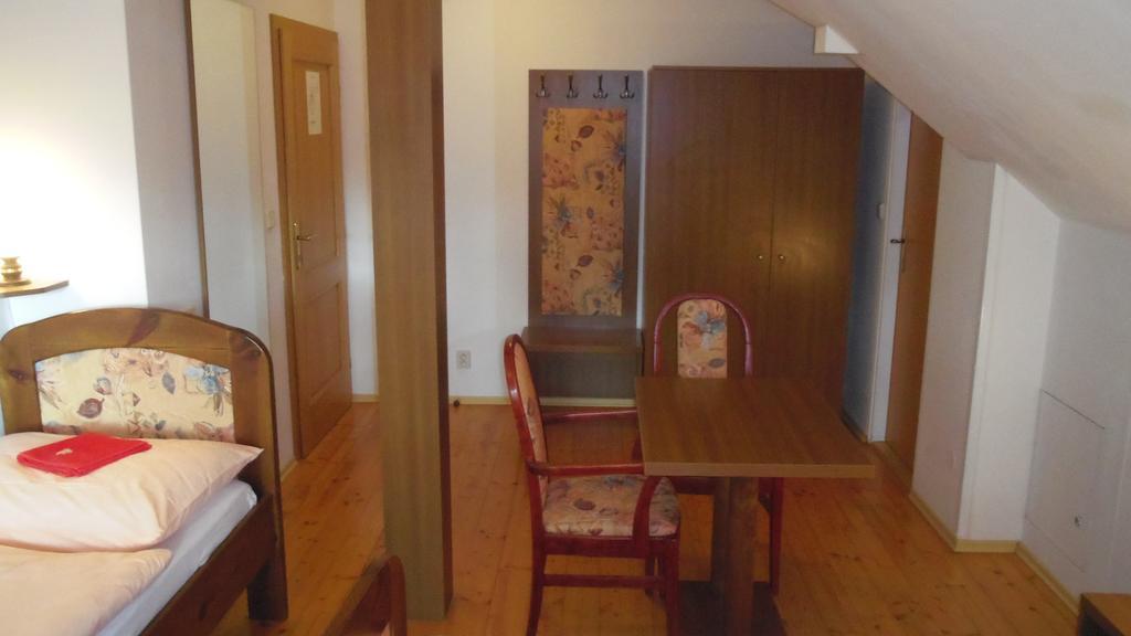 Pension Karolina Trnava Номер фото