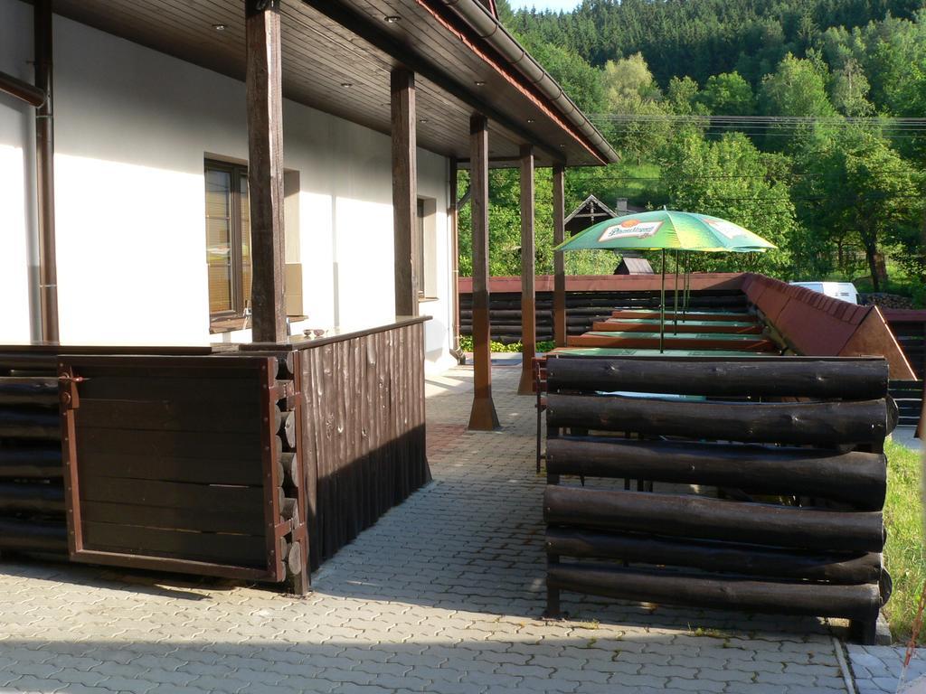 Pension Karolina Trnava Экстерьер фото