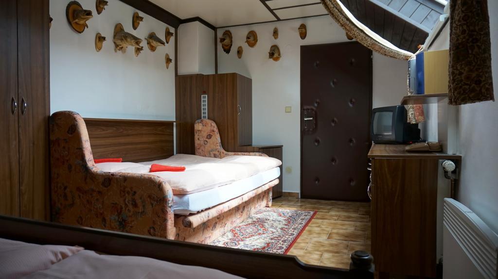 Pension Karolina Trnava Экстерьер фото